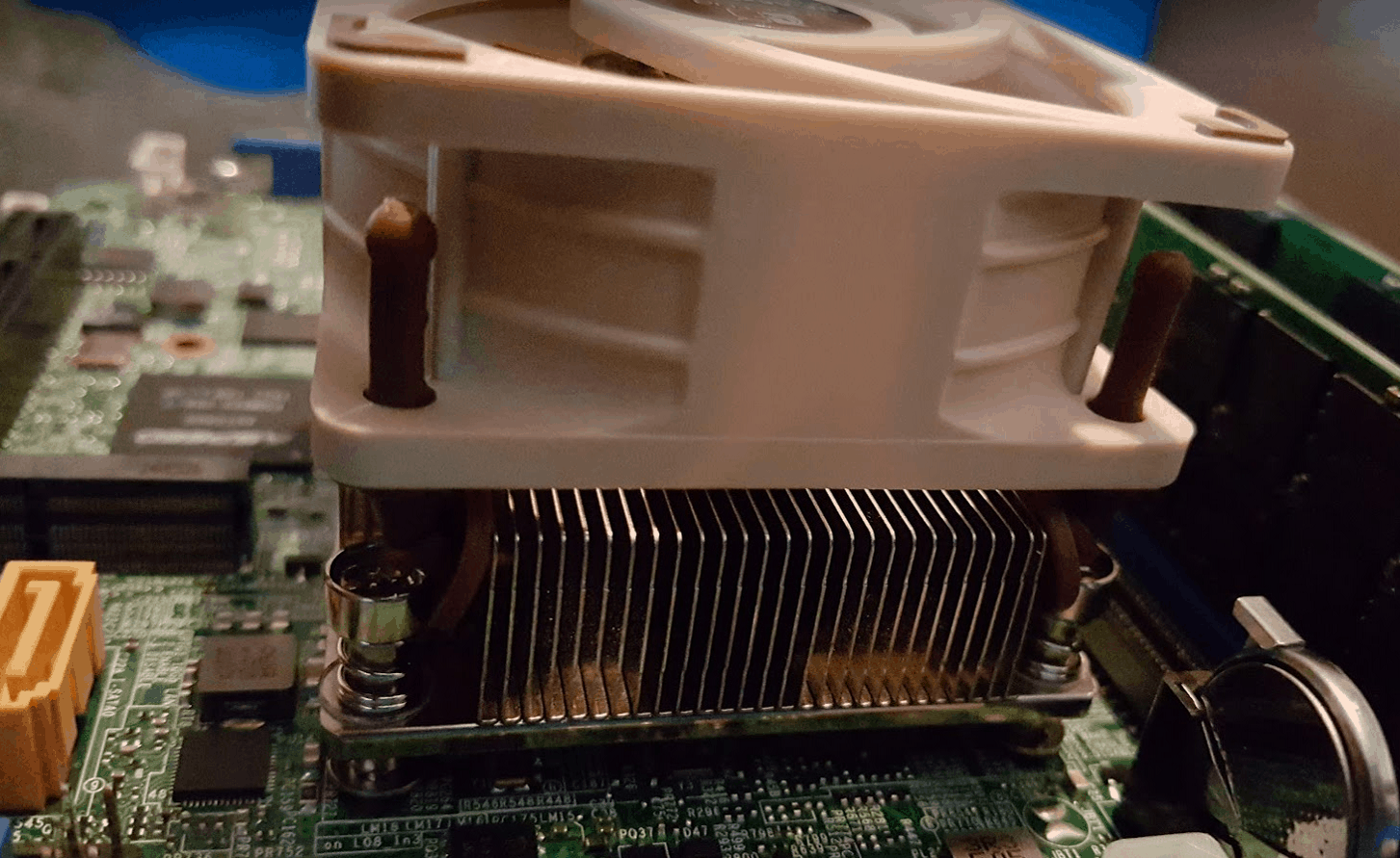 Noctua Fan on Xeon D-1540 X10SDV-F